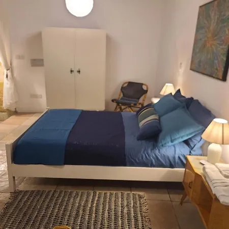 Zoe شقة *